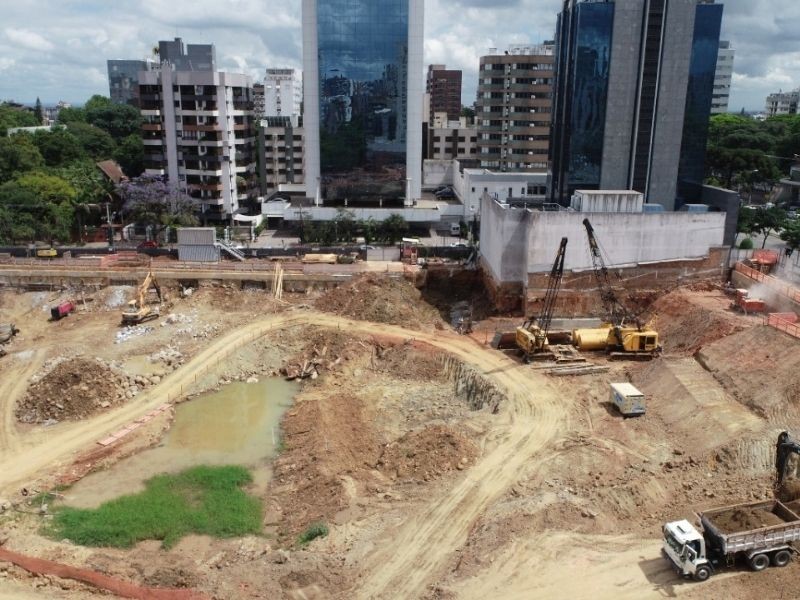 Biota-Geom apresenta Plano de Gerenciamento de Resíduos da Construção Civil  (PGRCC) para Certificação LEED da Obra do Bourbon Shopping Carlos Gomes.